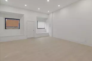 2234 W Irving Park Rd, Chicago, IL 60618 - Photo 4