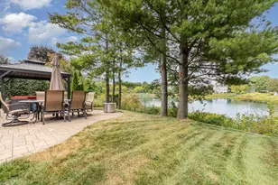 1024 N Camden Ln, South Elgin, IL 60177 - Photo 34