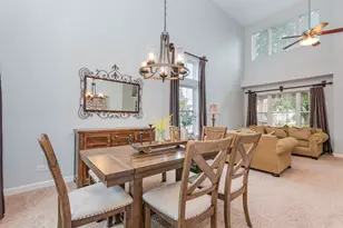 1024 N Camden Ln, South Elgin, IL 60177 - Photo 10