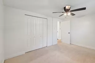 7422 W 111th St, Worth, IL 60482 - Photo 8