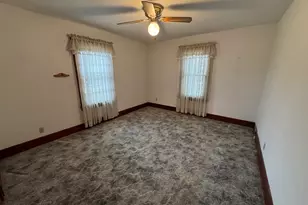 503 N Main St, Chadwick, IL 61014 - Photo 20