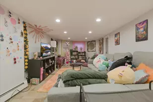 3727 N Bosworth Ave, Chicago, IL 60613 - Photo 6