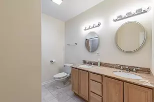 4553 S King Dr, Chicago, IL 60653 - Photo 22