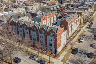 4553 S King Dr, Chicago, IL 60653 - Photo 2