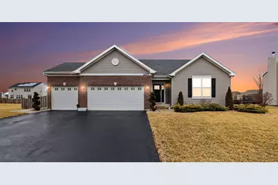 2077 Hearthstone Avenue, Yorkville, IL 60560 - Photo 1