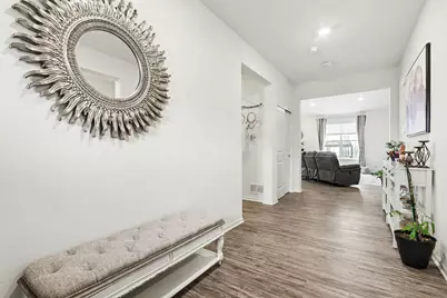 2077 Hearthstone Avenue, Yorkville, IL 60560 - Photo 4