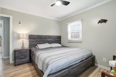 916 Barthelme Avenue, Joliet, IL 60435 - Photo 8