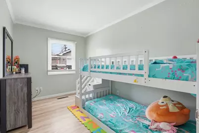 916 Barthelme Avenue, Joliet, IL 60435 - Photo 10