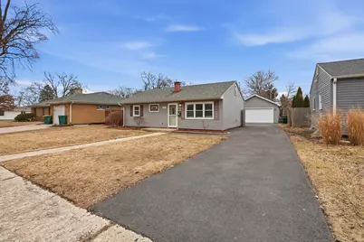 916 Barthelme Avenue, Joliet, IL 60435 - Photo 2