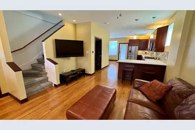 1801 N Washtenaw Avenue #HOUSE, Chicago, IL 60647 - Photo 4