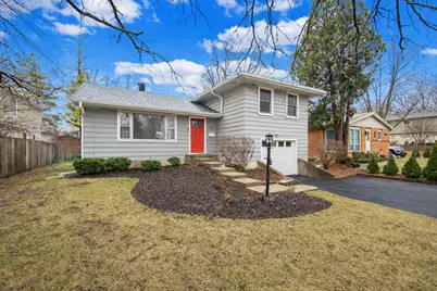 715 E Main Street, Barrington, IL 60010 - Photo 1