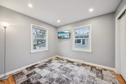 715 E Main Street, Barrington, IL 60010 - Photo 12