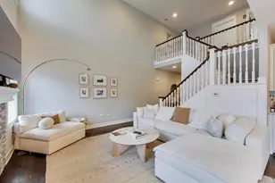 613 Bourbon Ct, Naperville, IL 60565 - Photo 6