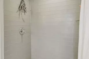 613 Bourbon Ct, Naperville, IL 60565 - Photo 20