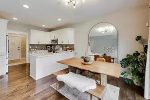 613 Bourbon Ct, Naperville, IL 60565 - Photo 4