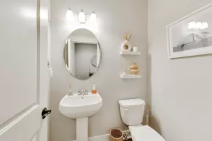 613 Bourbon Ct, Naperville, IL 60565 - Photo 14