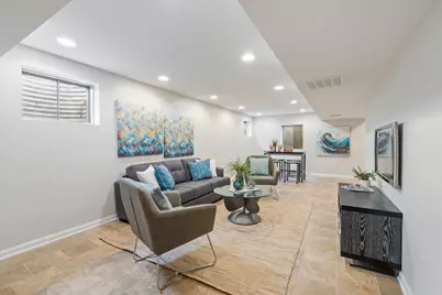 1294 Hunters Ridge East, Hoffman Estates, IL 60192 - Photo 4