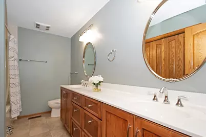 1022 Prestwick Drive, Frankfort, IL 60423 - Photo 24