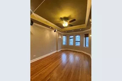 2825 N Hamlin Avenue #1, Chicago, IL 60618 - Photo 2