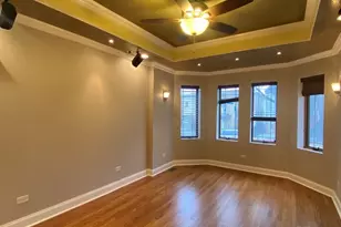 2825 N Hamlin Ave, Chicago, IL 60618 - Photo 2