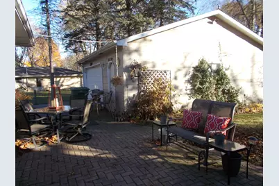 905 Winthrop Court, Zion, IL 60099 - Photo 12