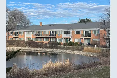 706 E Algonquin Road #204, Arlington Heights, IL 60005 - Photo 16