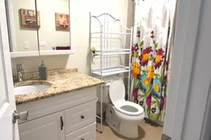 703 W Central Rd, Mount Prospect, IL 60056 - Photo 8