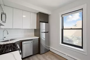 5858 N Sheridan Rd, Chicago, IL 60660 - Photo 4