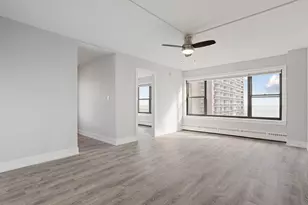 5858 N Sheridan Rd, Chicago, IL 60660 - Photo 2