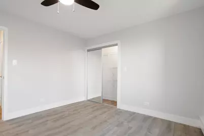 5858 N Sheridan Road #701, Chicago, IL 60660 - Photo 8