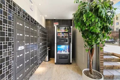 6001 N Kenmore Avenue #412, Chicago, IL 60660 - Photo 14