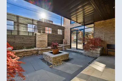 1302 W Erie Street, Chicago, IL 60642 - Photo 12