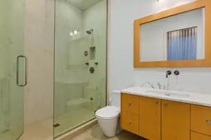 1302 W Erie St, Chicago, IL 60642 - Photo 26