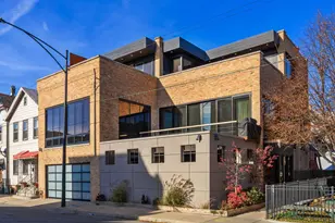 1302 W Erie St, Chicago, IL 60642 - Photo 2