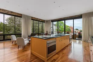 1302 W Erie St, Chicago, IL 60642 - Photo 8