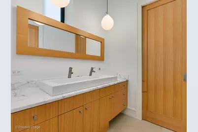 1302 W Erie Street, Chicago, IL 60642 - Photo 24