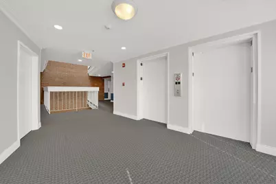 601 Lake Hinsdale Drive #301, Willowbrook, IL 60527 - Photo 18