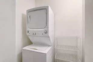 130 S Canal St, Chicago, IL 60606 - Photo 24