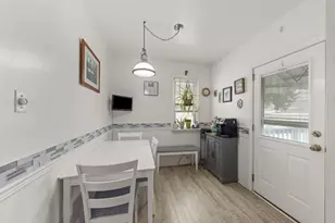 2646 N Mont Clare Ave, Chicago, IL 60707 - Photo 12