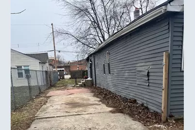 1251 W 110th Place, Chicago, IL 60643 - Photo 2