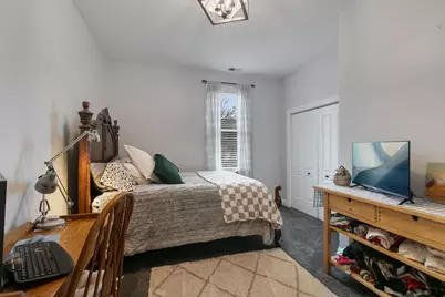 3239 Wesley Avenue, Berwyn, IL 60402 - Photo 14