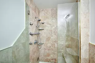 6780 W Forest Preserve Dr, Harwood Heights, IL 60706 - Photo 18