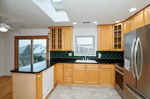 6780 W Forest Preserve Dr, Harwood Heights, IL 60706 - Photo 6