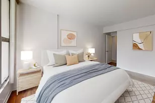 3200 N Lake Shore Dr, Chicago, IL 60657 - Photo 12