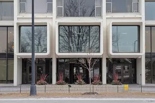 3200 N Lake Shore Dr, Chicago, IL 60657 - Photo 2