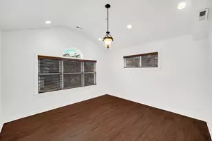 6419 S Kenwood Ave, Chicago, IL 60637 - Photo 22