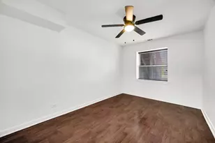 6419 S Kenwood Ave, Chicago, IL 60637 - Photo 10