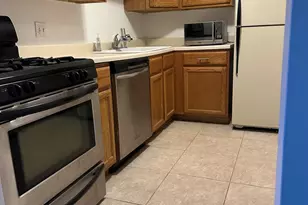 1463 N Winslowe Dr, Palatine, IL 60074 - Photo 4