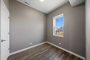 2812 S Trumbull Ave, Chicago, IL 60623 - Photo 18