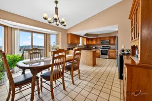 1898 Delmar Dr, Freeport, IL 61032 - Photo 6